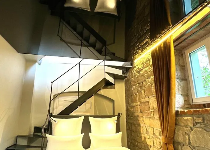 Historical Luxury Homes - Luxus Loft Wallstreet